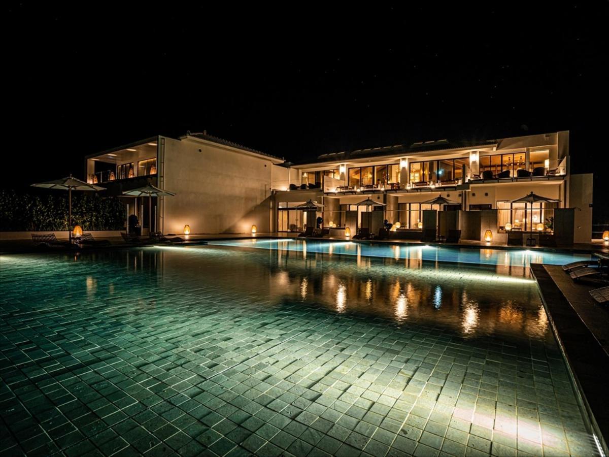 One Suite The Grand ناكيجين المظهر الخارجي الصورة